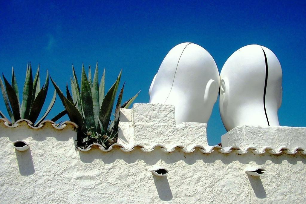 Apartamentos En La Rectoria De Regencós Esterno foto